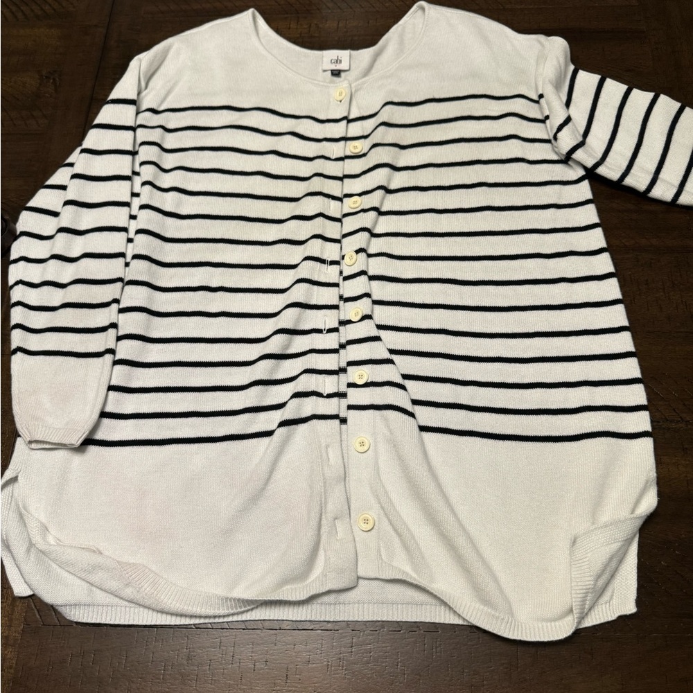 Women’s Cabi sweater